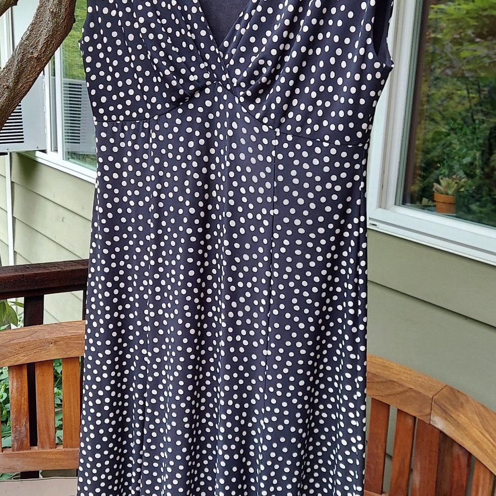 V-Neck Black Polka Dot Midi Dress